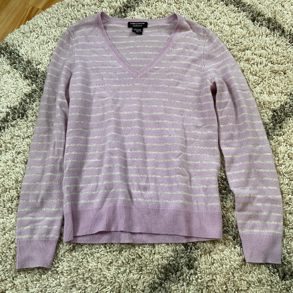 Cashmere sweater